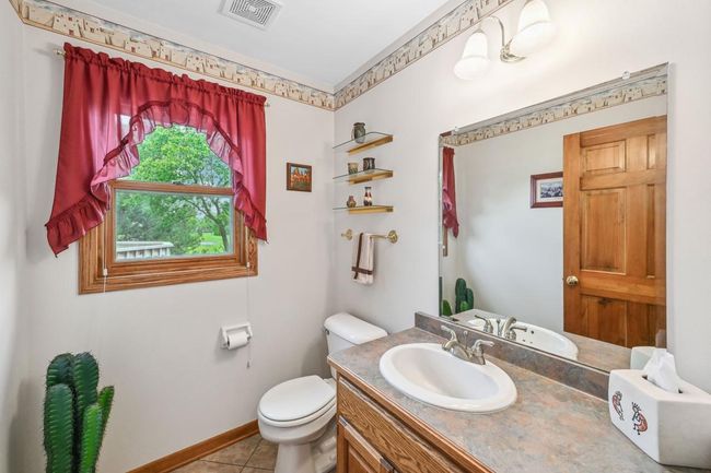 W210N16571 Glencoe Lane, House other with 3 bedrooms, 2 bathrooms and null parking in Jackson WI | Image 20