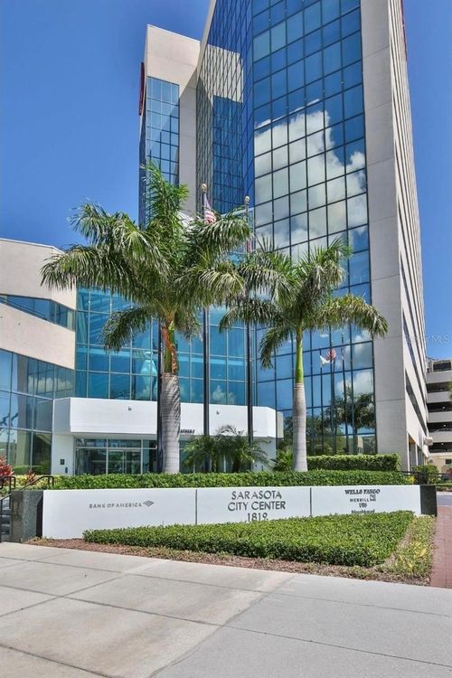 402-1819 Main Street, SARASOTA, FL, 34236 | Card Image