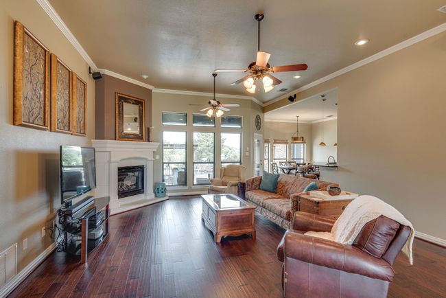 Living Room, crown molding | Image 8