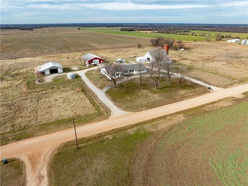 5120 Sw 10th St, Columbus, KS, 66725-1693 | Card Image