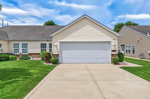 6888 Meadow View Ln, Merrillville, IN, 46410-3994 | Card Image