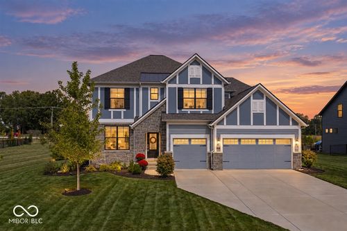 5145 Peachtree Rd, Zionsville, IN, 46077-7776 | Card Image
