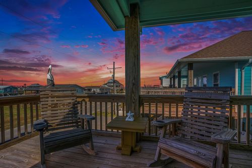 b-960 Palmetto Dr, Crystal Beach, TX, 77650 | Card Image