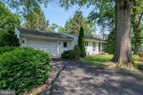 620 Kinderhook Rd, COLUMBIA, PA, 17512-8801 | Card Image