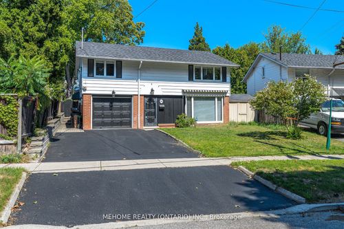 16 Abbottswood Rd, Scarborough, ON, M1P3P1 | Card Image