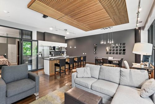 unit-208-5601 Smetana Dr, Minnetonka, MN, 55343-9011 | Card Image