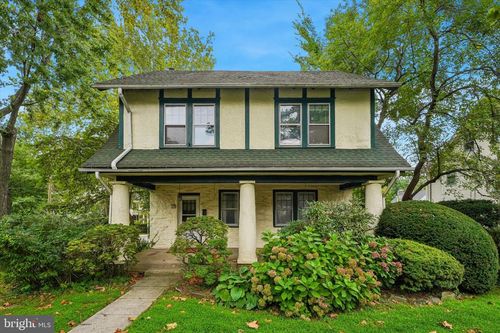 444 Haverford Ave, Narberth, PA, 19072-2312 | Card Image