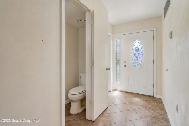 53 Emerald Ct, Townhouse with 2 bedrooms, 3 bathrooms and null parking in Satellite Beach FL | Image 6