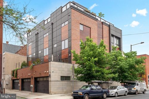 2147 Lombard St, PHILADELPHIA, PA, 19146-1253 | Card Image