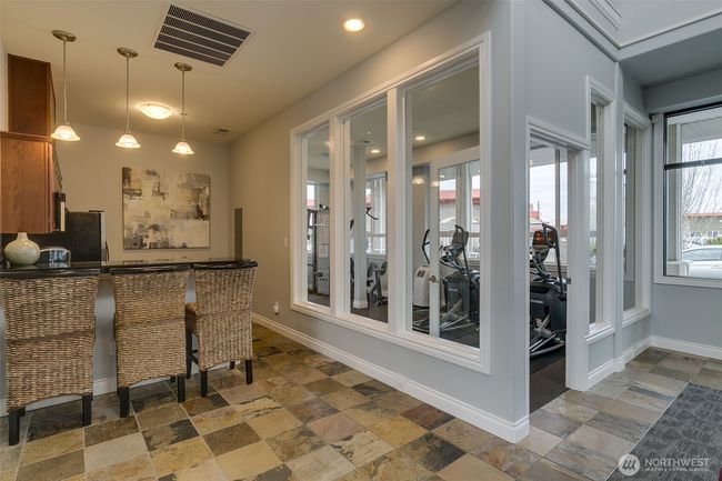 Clubhouse kitchen | Image 39