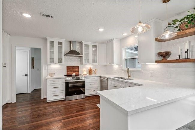 8018 Twining Oaks Ln, House other with 4 bedrooms, 3 bathrooms and 2 parking in Spring TX | Image 24