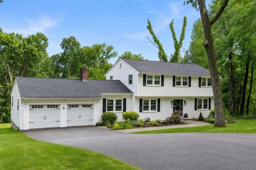 8 Bantry Rd, Southborough, MA, 01772-1452 | Card Image
