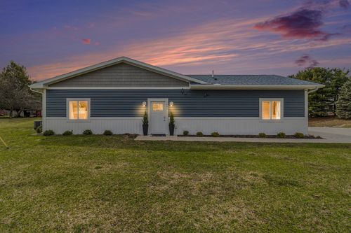 1641 N Arrowhead Drive, Golden Township, MI, 49436 | Card Image
