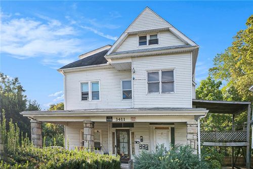 3411 E 9th St, Kansas City, MO, 64124-2618 | Card Image