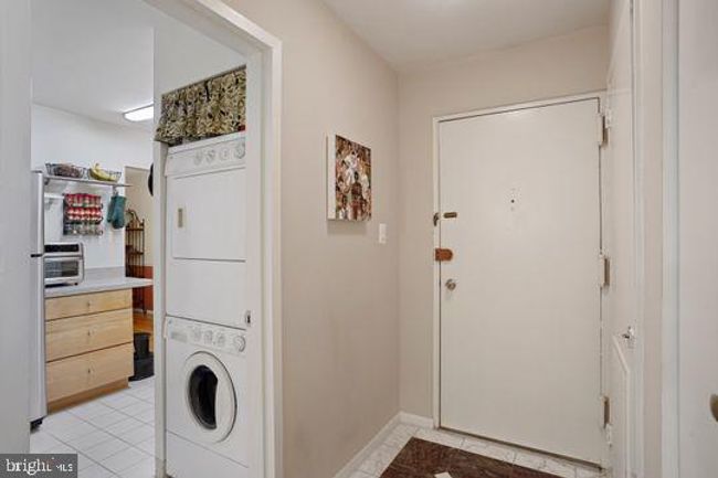 APT-21C - 1521 Northgate Sq, Condo with 3 bedrooms, 2 bathrooms and null parking in RESTON VA | Image 5