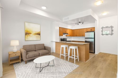 205-205 Wellesley St E, Toronto, ON, M4X1G1 | Card Image