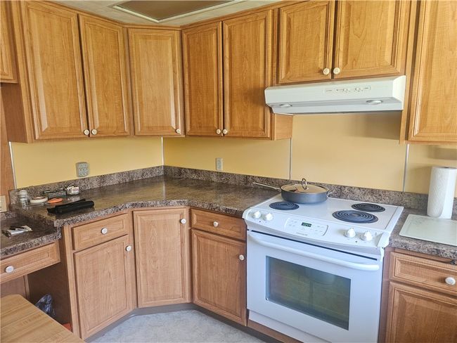 14 Steingrabe Rd, House other with 3 bedrooms, 2 bathrooms and 2 parking in New Wilmington PA | Image 6