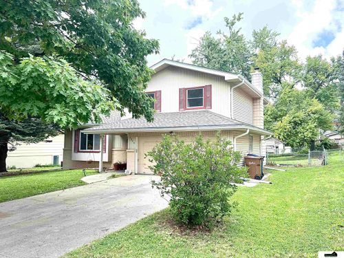 2804 Greensboro Ave, Bellevue, NE, 68005-2818 | Card Image