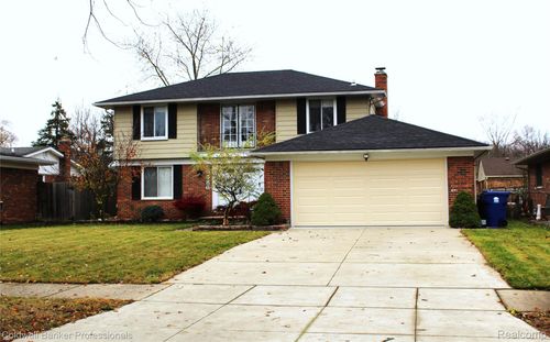 6586 Carriage Hills Dr, Canton, MI, 48187-3042 | Card Image