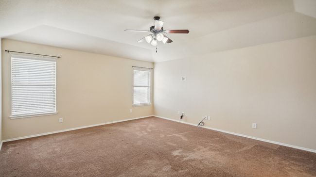 613 W Sheila Cir, House other with 4 bedrooms, 2 bathrooms and null parking in Joshua TX | Image 31