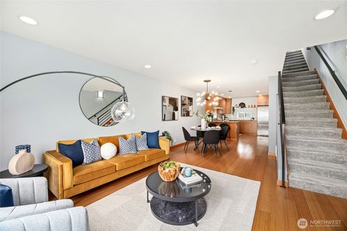 apt-b-4710 37th Ave Sw, Seattle, WA, 98126-2784 | Card Image