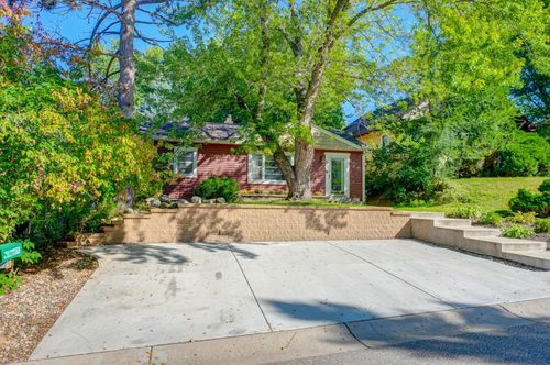 83 Dahlia St, Mahtomedi, MN, 55115-1608 | Card Image