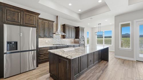 125 Valley View Dr, La Vernia, TX, 78121-0149 | Card Image
