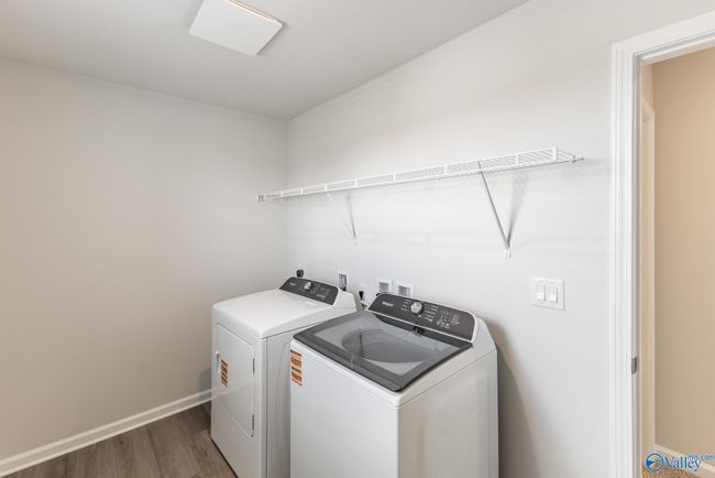 Washer, Dryer, Fridge & Blinds INCDLUDED! | Image 25