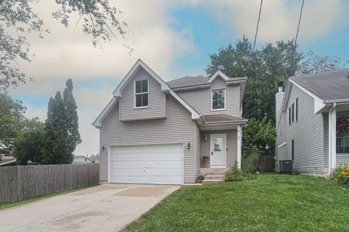 107 Hammond St, Wauconda, IL, 60084-1903 | Card Image