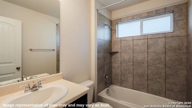 192 Squacco Heron, House other with 4 bedrooms, 2 bathrooms and null parking in San Antonio TX | Image 4