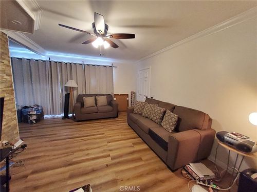 apt-29-728 Cedar Ave, Long Beach, CA, 90813-4278 | Card Image
