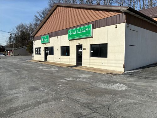 5652 William Penn Hwy, Murrysville, PA, 15632-9013 | Card Image