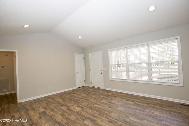 195 Woodgreen Dr, House other with 3 bedrooms, 2 bathrooms and null parking in Aberdeen NC | Image 8