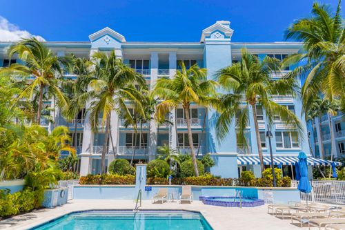 204-701 Se 21st Ave, Deerfield Beach, FL, 33441-6010 | Card Image