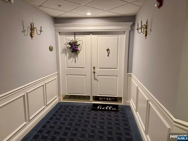 7207 Ravenscroft Rd, Condo with 2 bedrooms, 2 bathrooms and null parking in Clifton NJ | Image 6