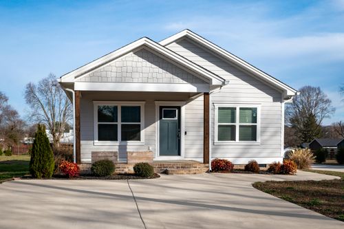 1112 Phillips St Sw, Cleveland, TN, 37311-6729 | Card Image