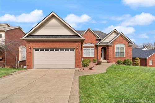 5002 Luke Ln, Sellersburg, IN, 47172-9261 | Card Image