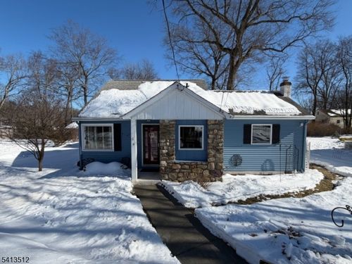 9 Hillview Ter, Denville, NJ, 07834-2304 | Card Image