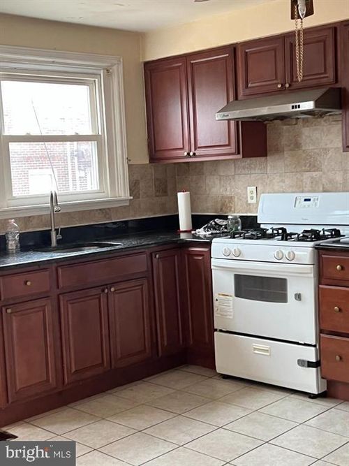 2911 Passmore St, PHILADELPHIA, PA, 19149-3033 | Card Image