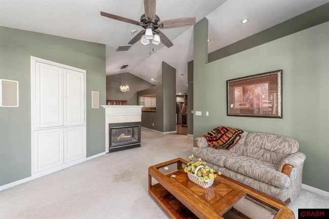 267 Plum Run, Townhouse with 2 bedrooms, 2 bathrooms and null parking in Le Sueur MN | Image 6