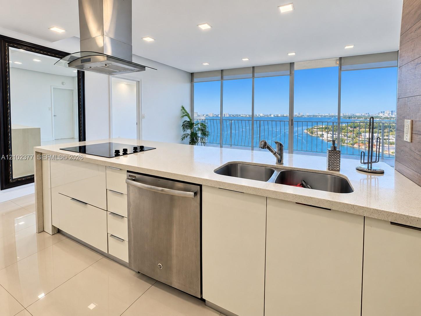 Residential Lease in North Bay Village 5