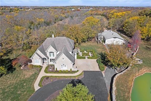 11250 W 191st St, Spring Hill, KS, 66083-8547 | Card Image