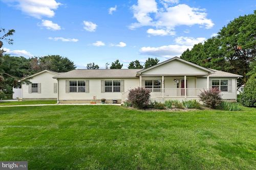 13 W Greenwing Dr, MILTON, DE, 19968-9558 | Card Image
