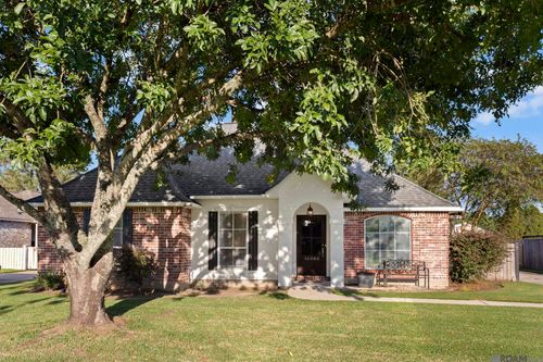 16080 Kirsten Dr, Prairieville, LA, 70769-4269 | Card Image