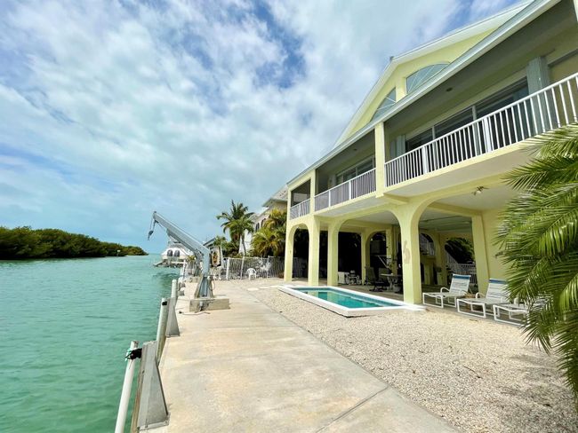 1165 Lagoon Dr, House other with 3 bedrooms, 2 bathrooms and null parking in Cudjoe Key FL | Image 9