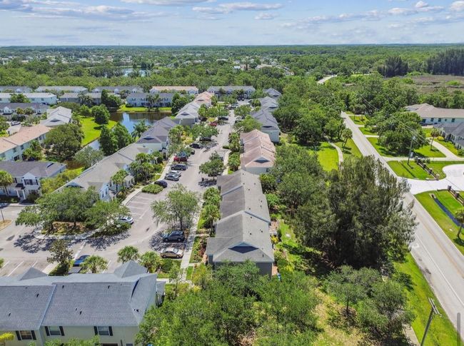 12472 Country White Cir, Townhouse with 2 bedrooms, 2 bathrooms and null parking in TAMPA FL | Image 46