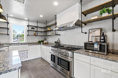 1750 American Legion Blvd, Mountain Home, ID, 83647-3132 | Card Image