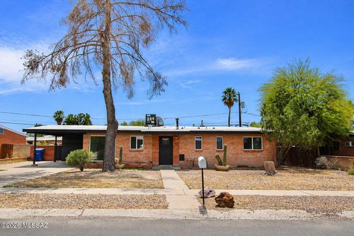 5632 E Cooper Street, Tucson, AZ, 85711 | Card Image