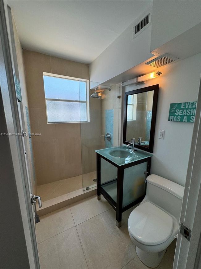 306 - 1340 Drexel Ave, Condo with 0 bedrooms, 1 bathrooms and null parking in Miami Beach FL | Image 6