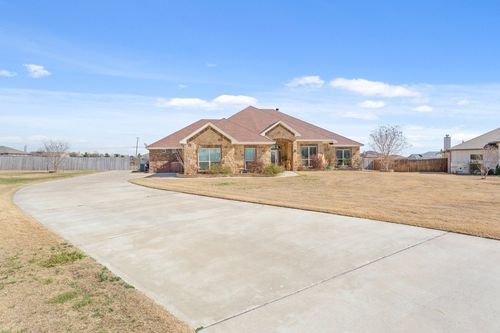 4002 Big Brooke Dr, Salado, TX, 76571-4404 | Card Image